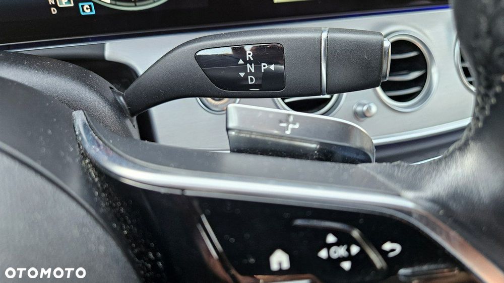 Mercedes-Benz Klasa E - 30