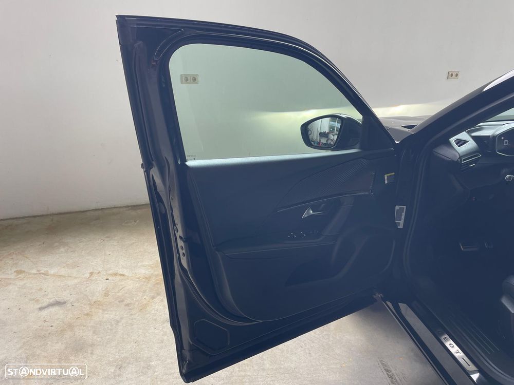 Peugeot 2008 1.2 PureTech GT Pack EAT8 - 25