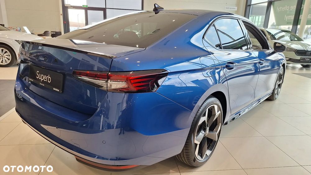 Skoda Superb 2.0 TSI Sportline DSG - 6