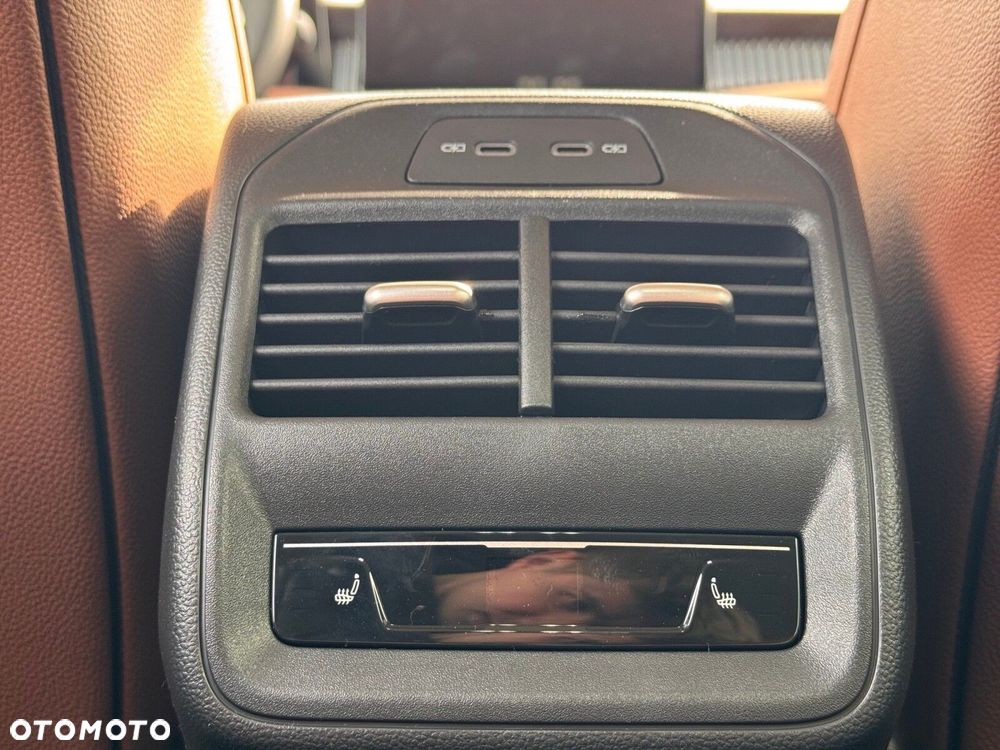 Skoda Superb 1.5 TSI L&K DSG - 19