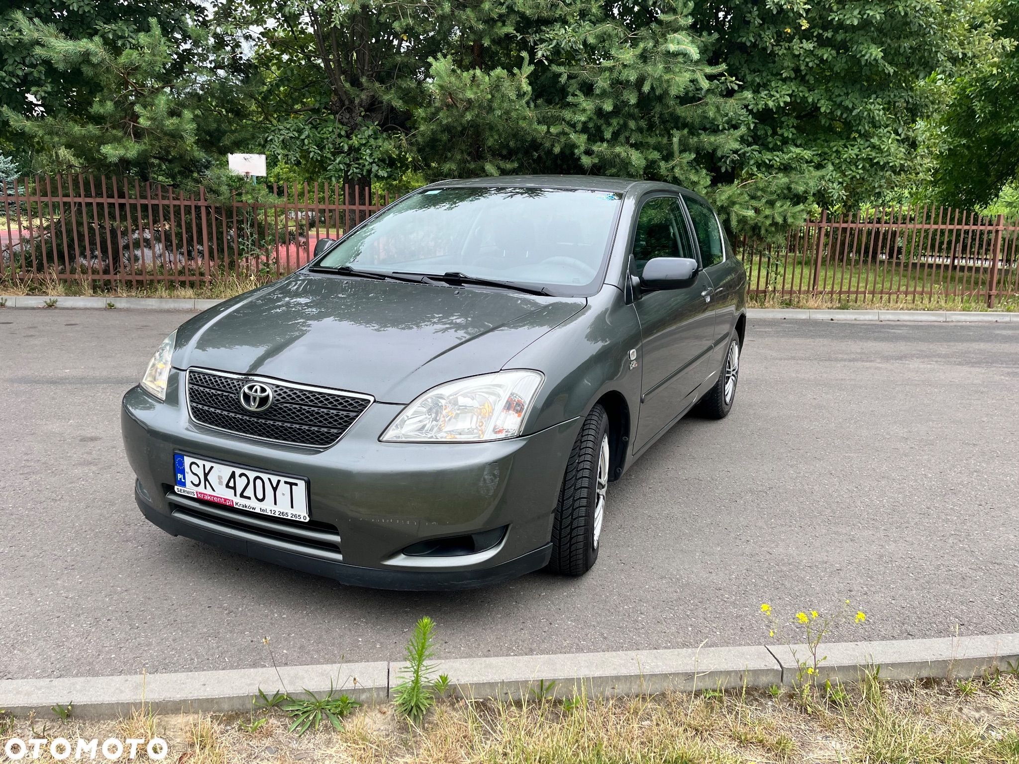 Toyota Corolla - 1