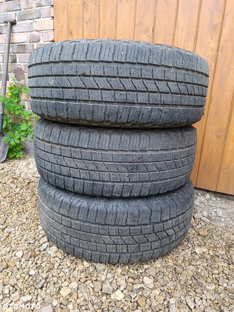 Opony wielosezonowe - 1