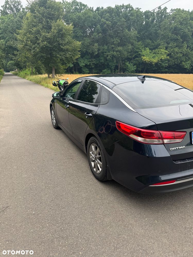 Kia Optima 1.7 CRDI M - 4