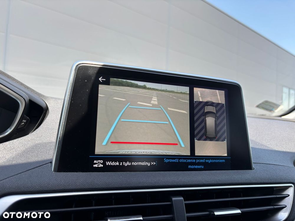 Peugeot 3008 1.5 BlueHDi Road Trip S&S EAT8 - 37