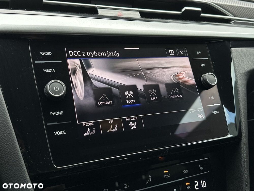 Volkswagen Arteon 2.0 TSI 4Motion R DSG - 24