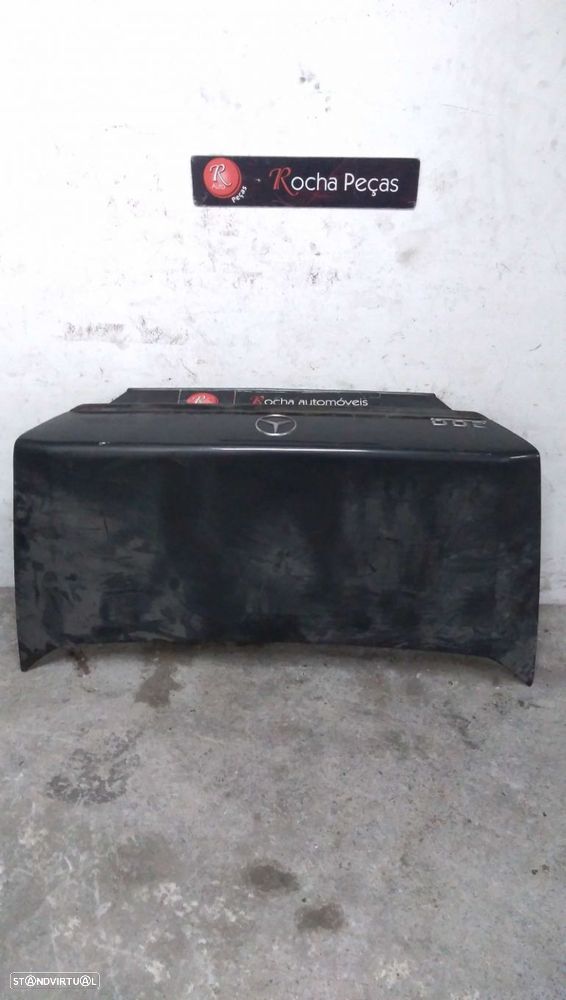 Tampa Da Mala Mercedes-Benz 200 - 300 D (124) - 1