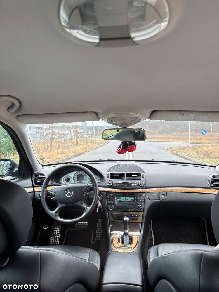 Mercedes-Benz Klasa E - 13
