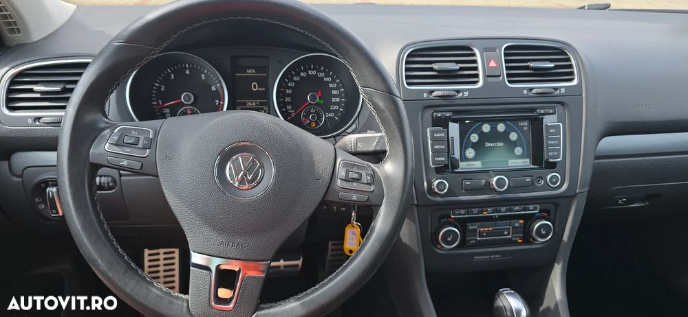 VOLKSWAGEN Golf 2012 — imagine 17