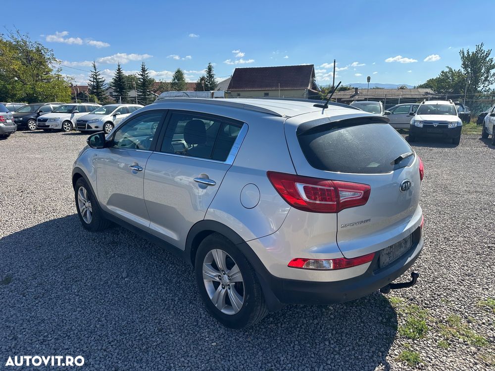 Kia Sportage 2.0 CRDI 4WD Vision - 3