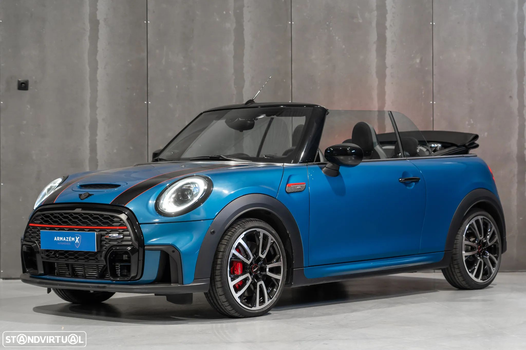 MINI Cabrio John Cooper Works Auto Desportiva - 1