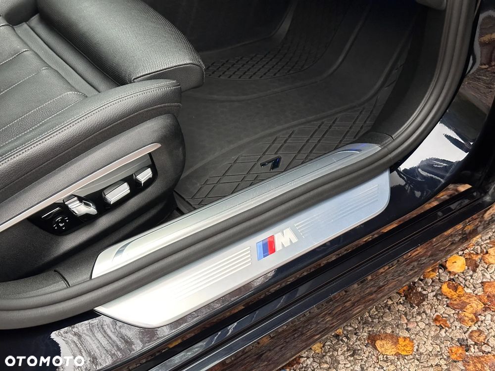 BMW Seria 7 730d xDrive - 34