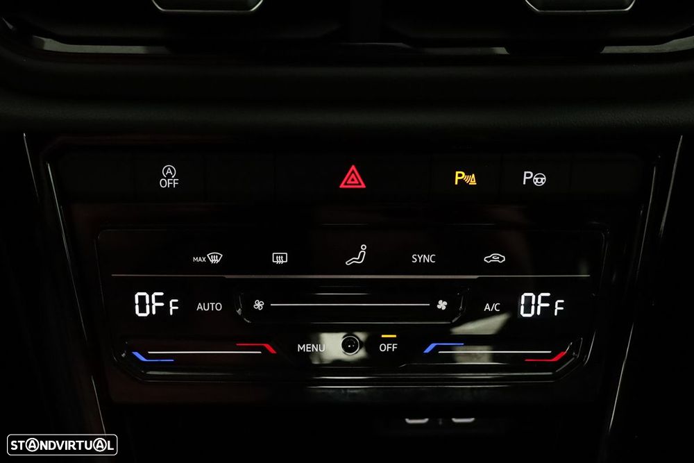 VW T-Roc 1.5 TSI Black Style DSG - 12