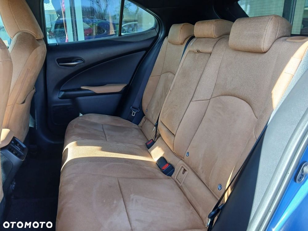 Lexus UX 250h GPF Business 2WD - 7