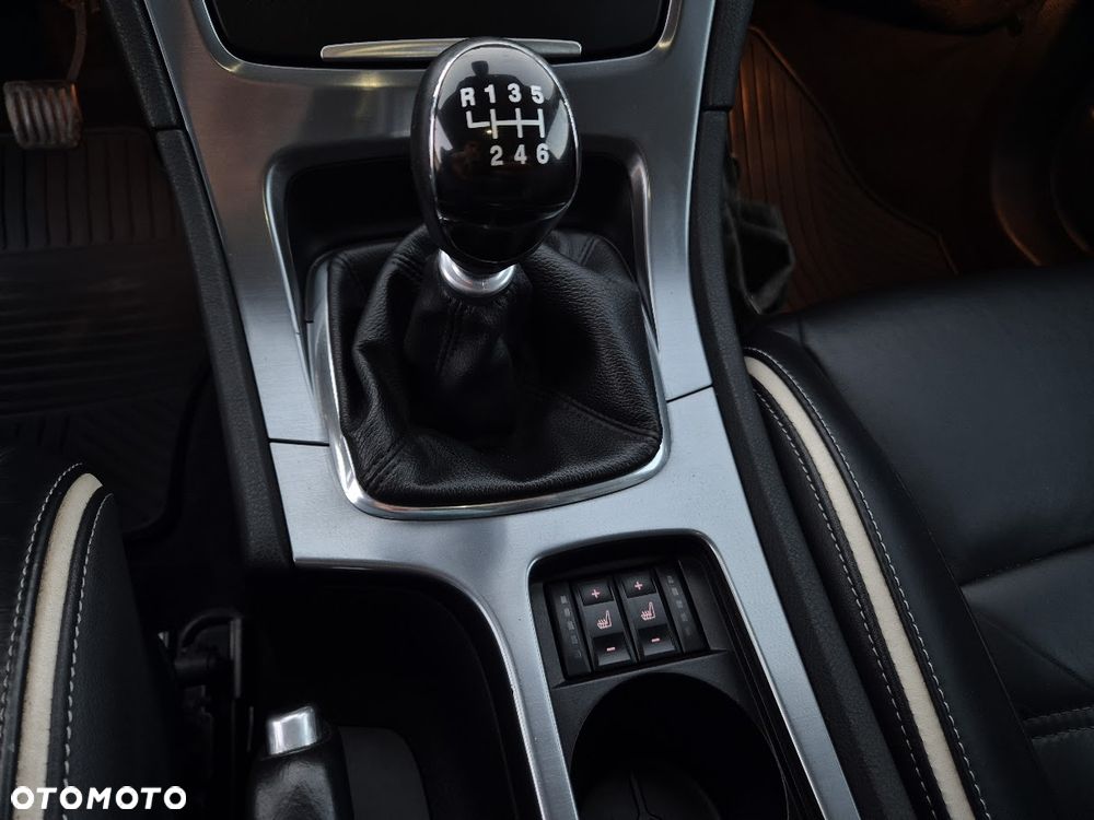 Ford Mondeo 2.0 TDCi Titanium X - 20