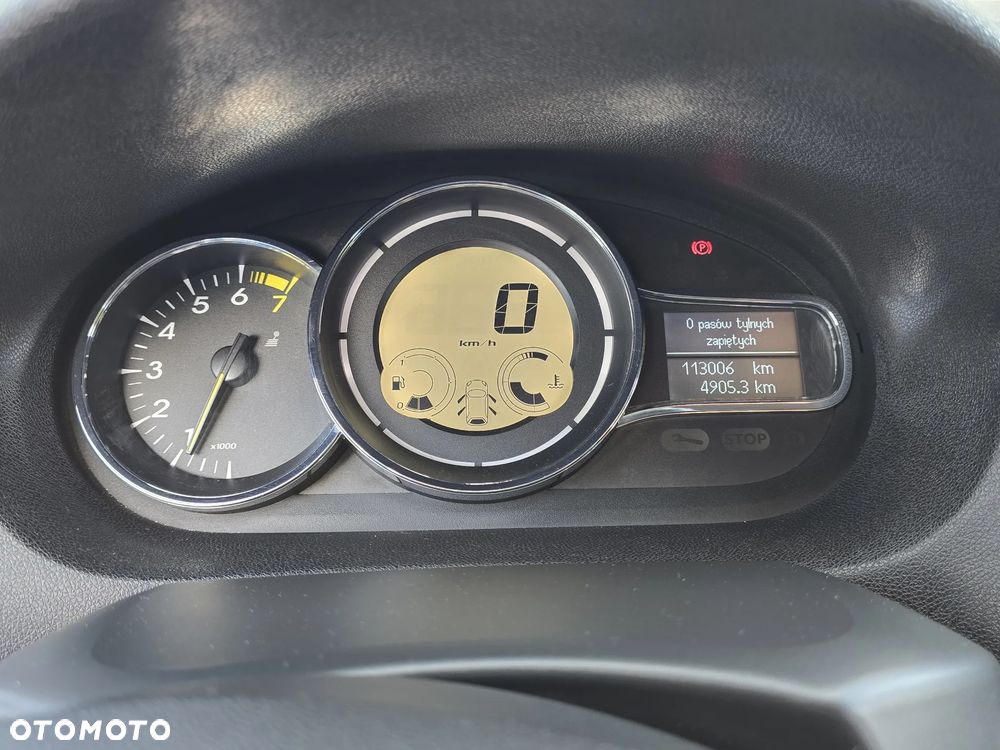 Renault Megane 1.6 16V Limited - 9