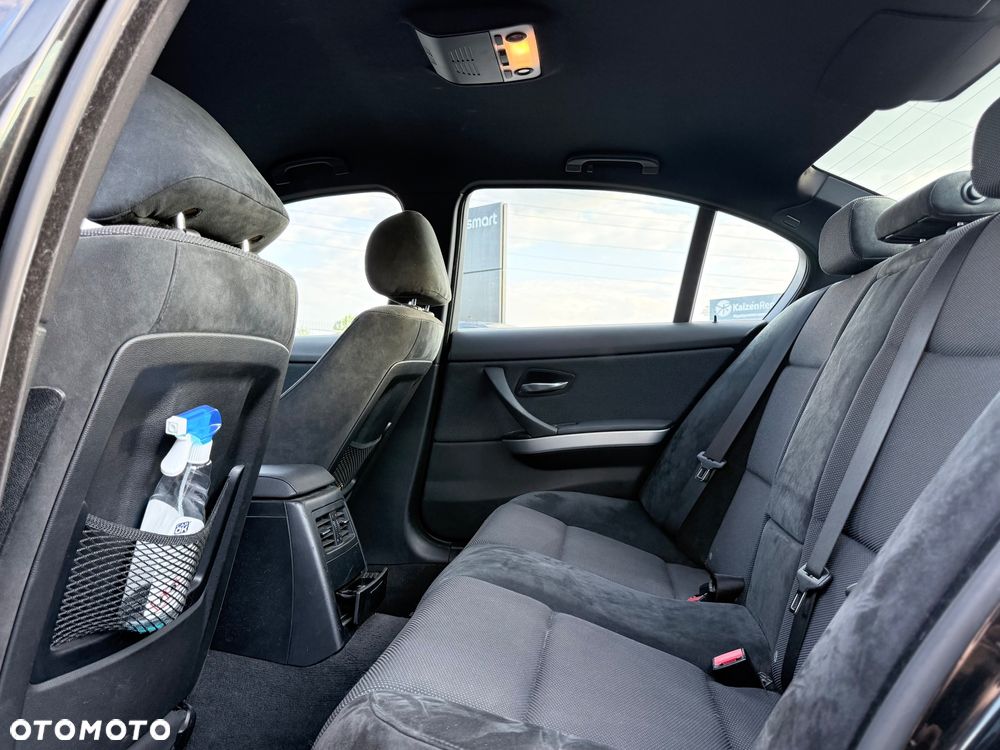 BMW Seria 3 320d - 9