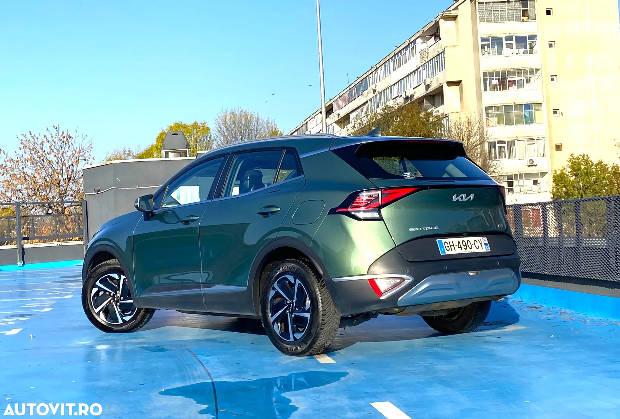 Kia Sportage 1.6T-GDI Hybrid 2WD Aut. Vision - 14