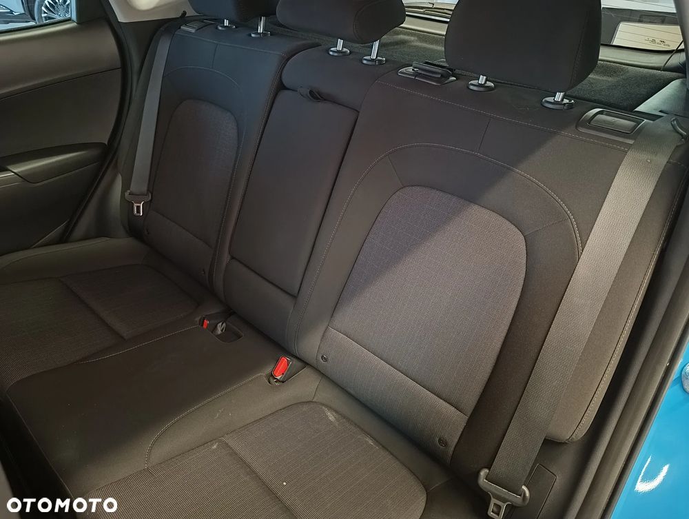 Hyundai Kona - 21