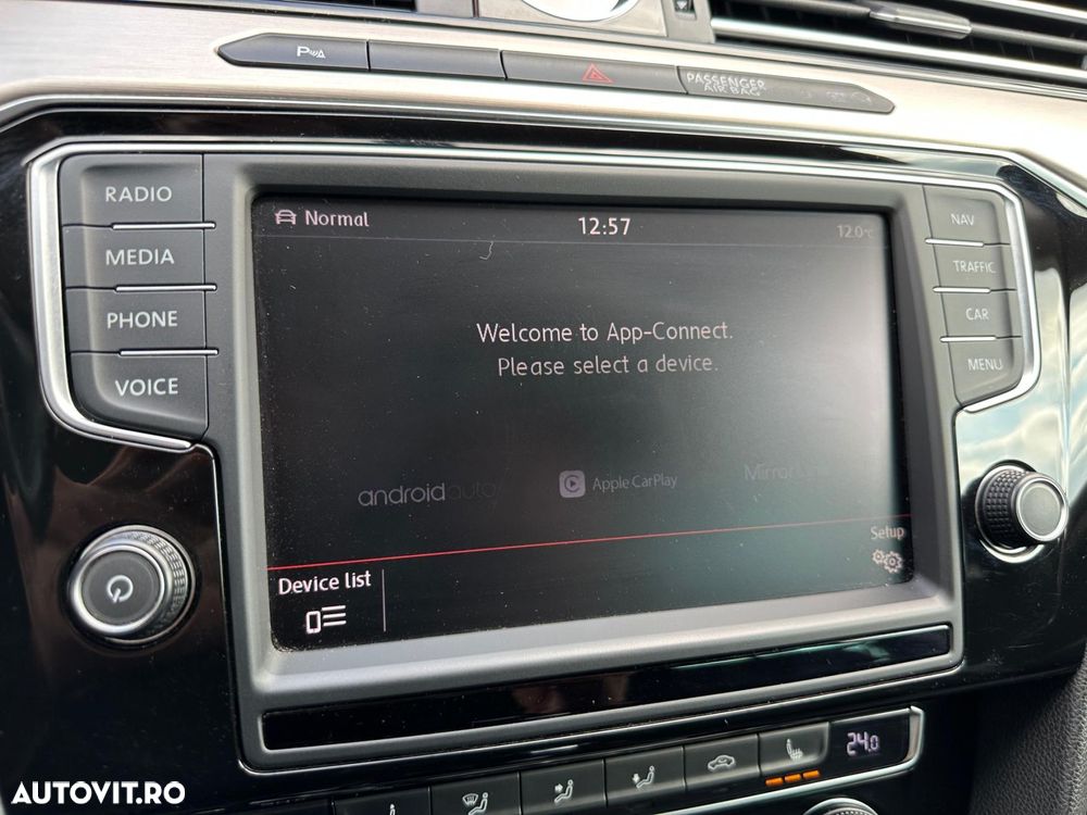 Volkswagen Passat - 10