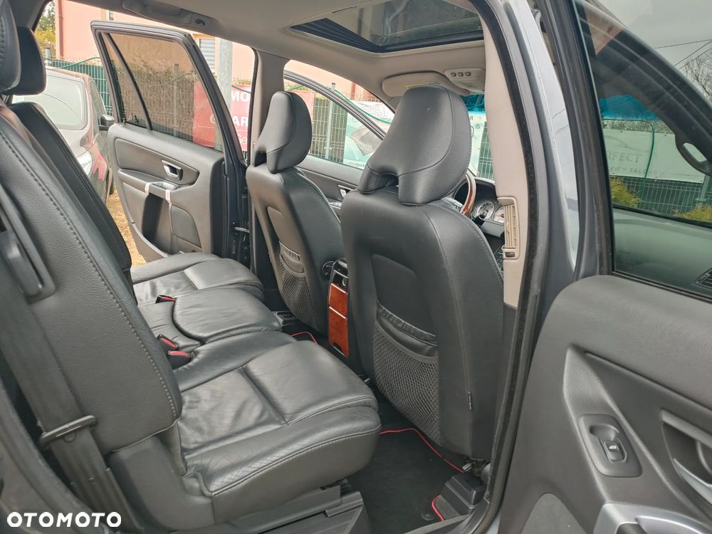 Volvo XC 90 - 17