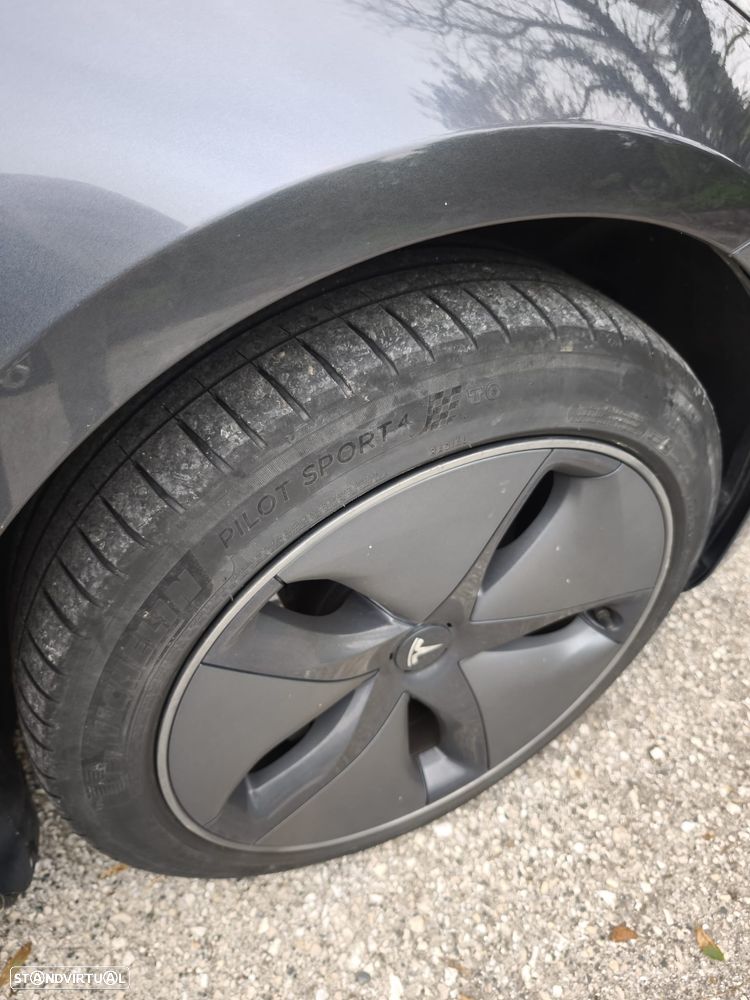 Tesla Model 3 Tração Traseira - 5