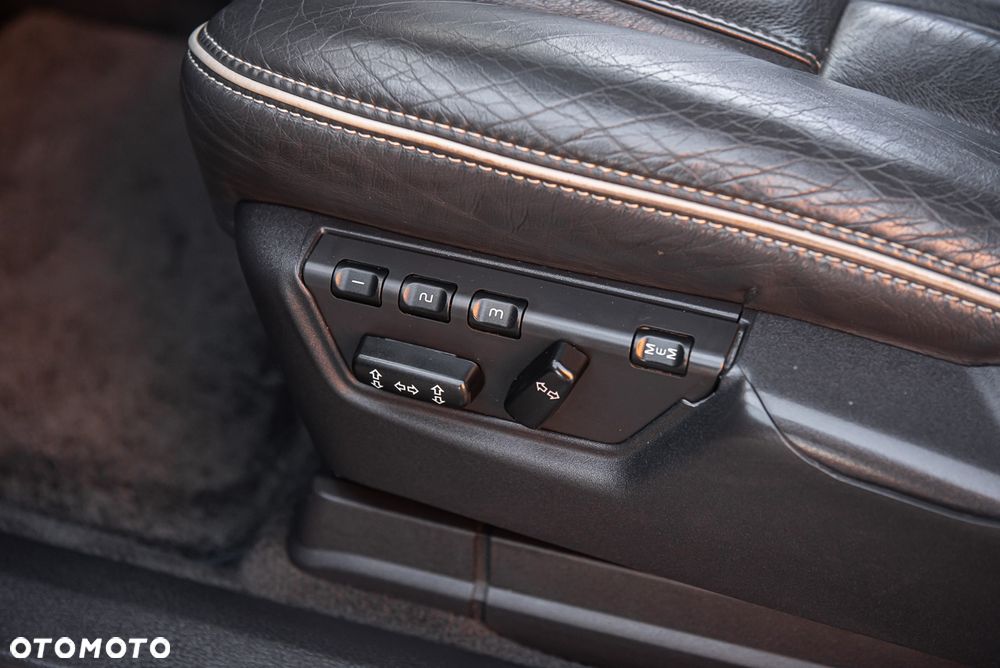 Volvo XC 90 D5 Executive - 18