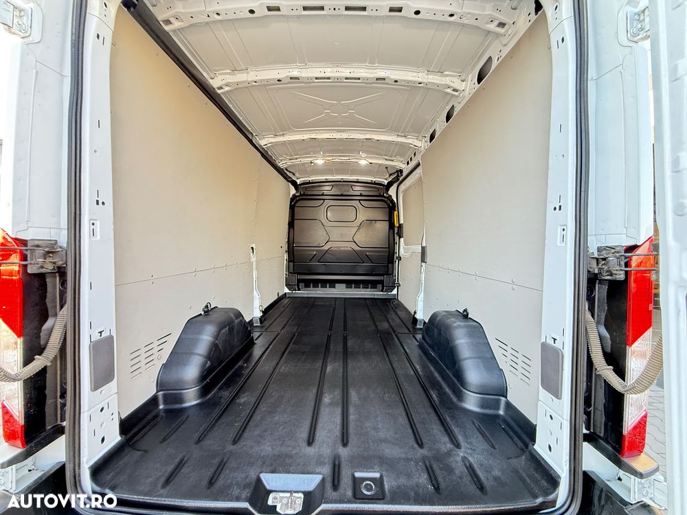 Ford Transit 310 2.0 EcoBlue 105 CP L3H2 Kombi FWD Base - 8