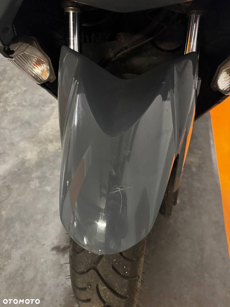 Yamaha NMAX - 12