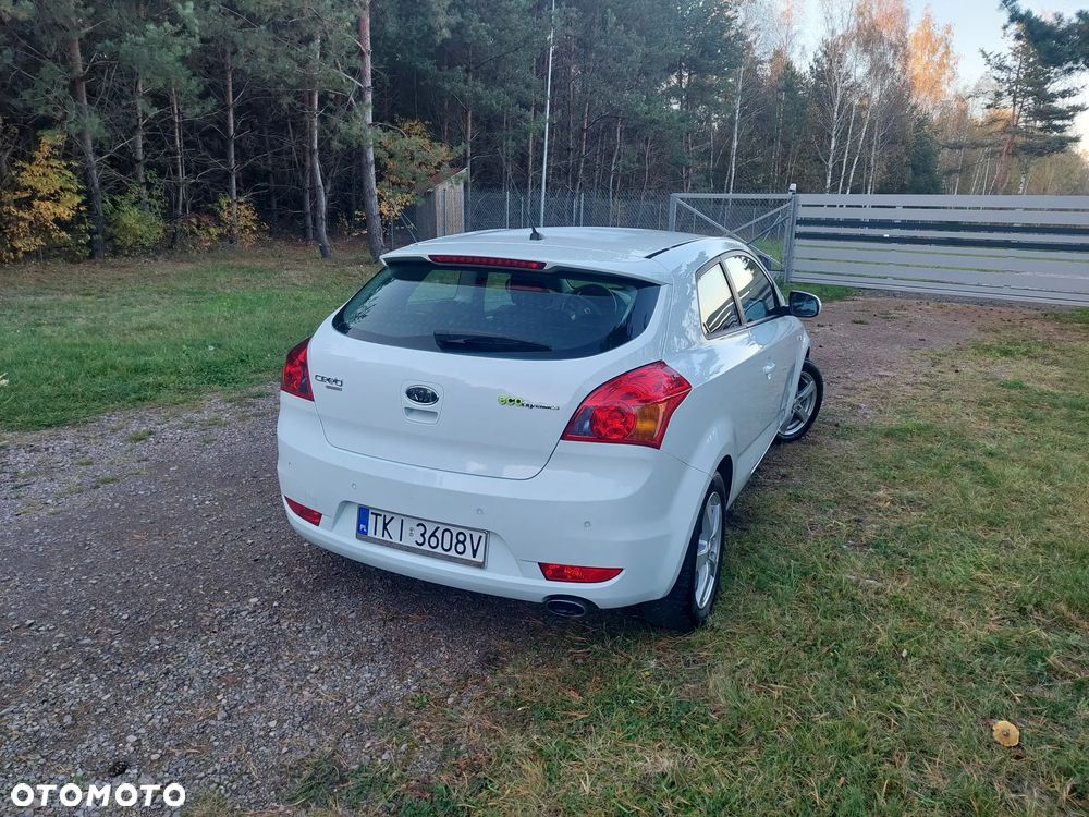 Kia ProCeed 1.4 CVVT Edition 7 - 16