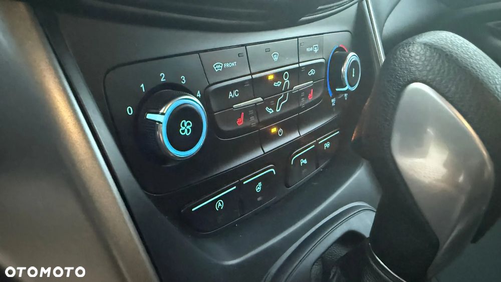 Ford Kuga 2.0 TDCi AWD Trend - 7