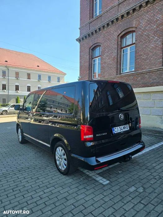 Volkswagen Multivan - 2