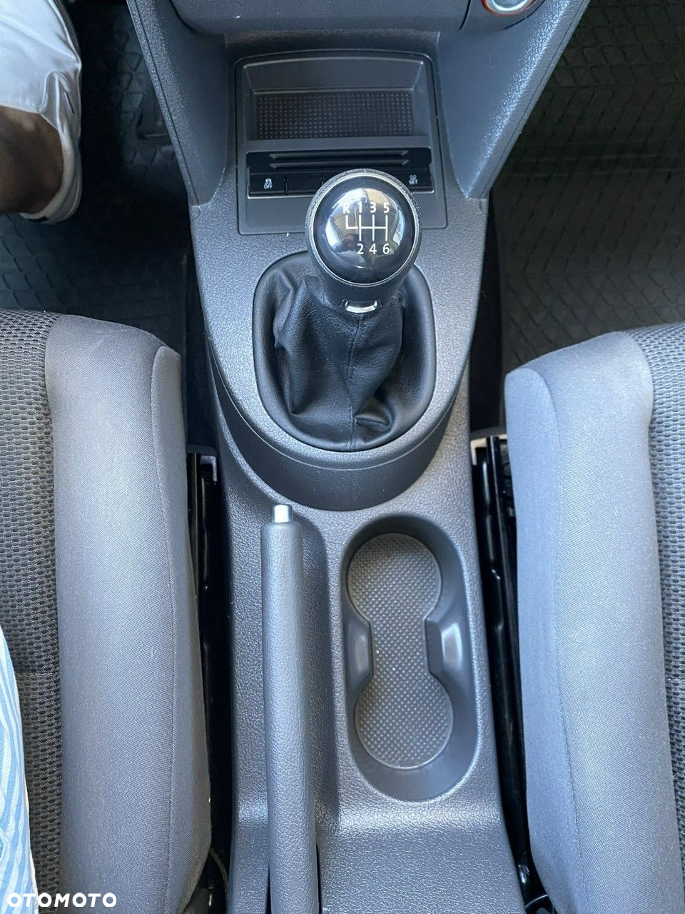 Volkswagen Touran - 23