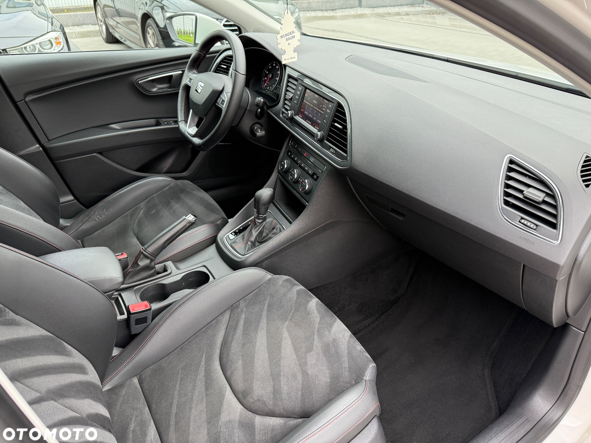 Seat Leon 1.8 TSI FR S&S DSG - 16