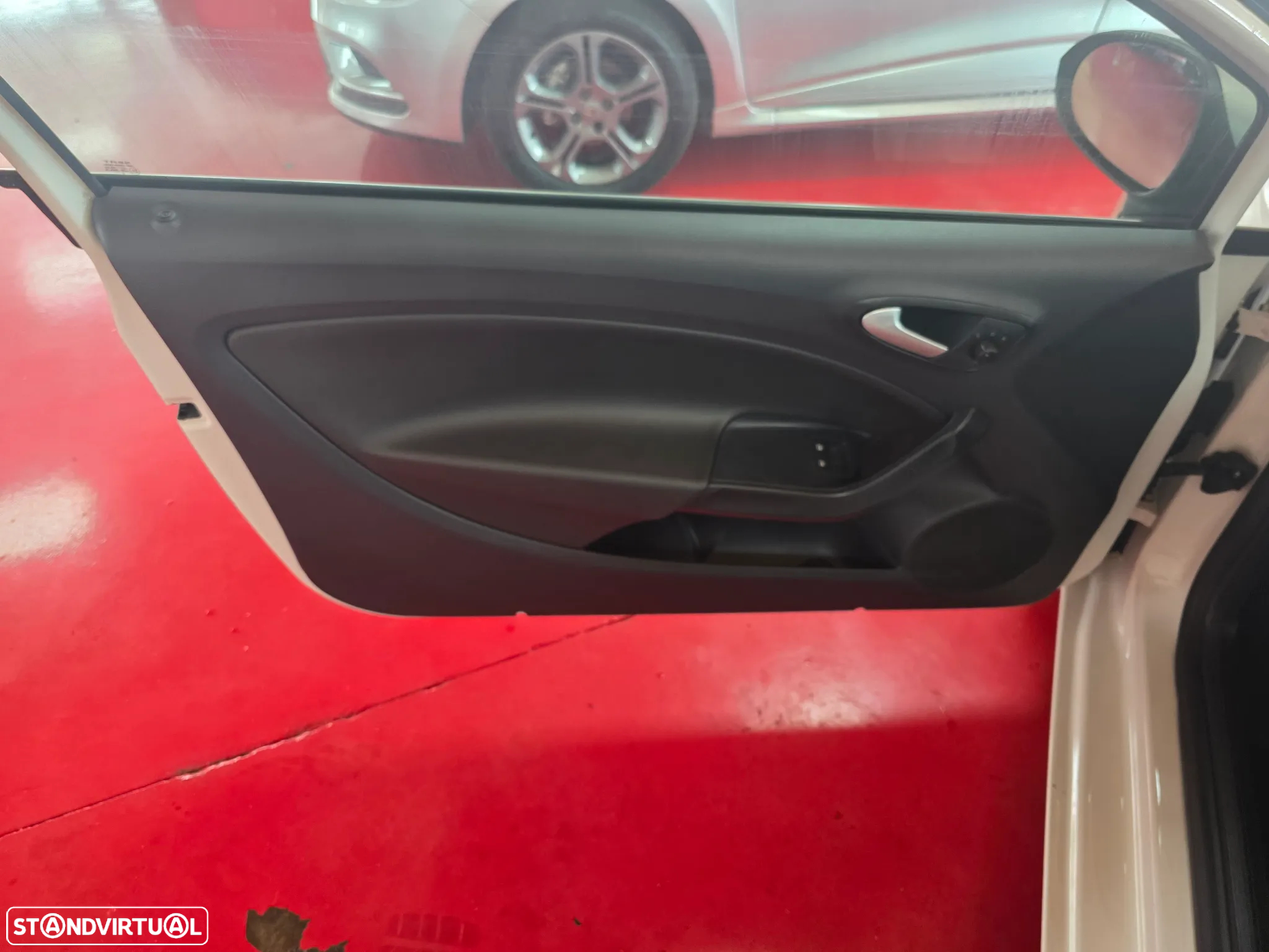 SEAT Ibiza SC 2.0 TDi FR - 11