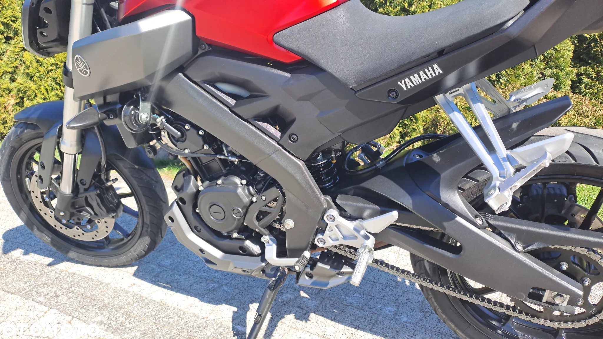 Yamaha MT - 32