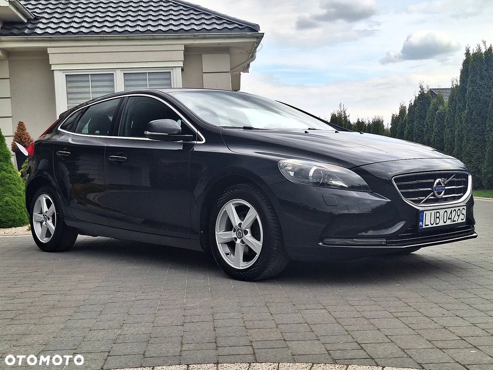 Volvo V40 D2 Momentum - 3