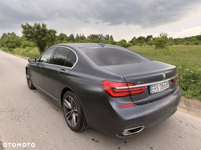 BMW Seria 7 - 4