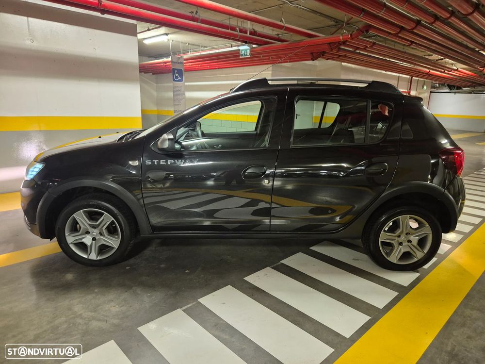 Dacia Sandero 0.9 TCe Stepway - 2