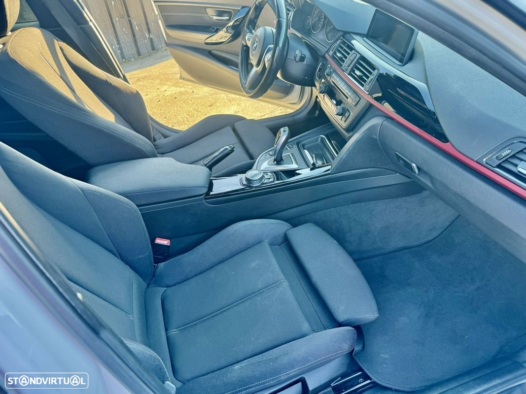BMW 320 d Touring xDrive Pack M Auto - 58