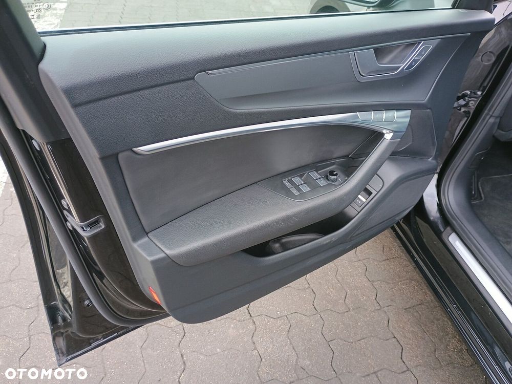 Audi A6 Avant - 19