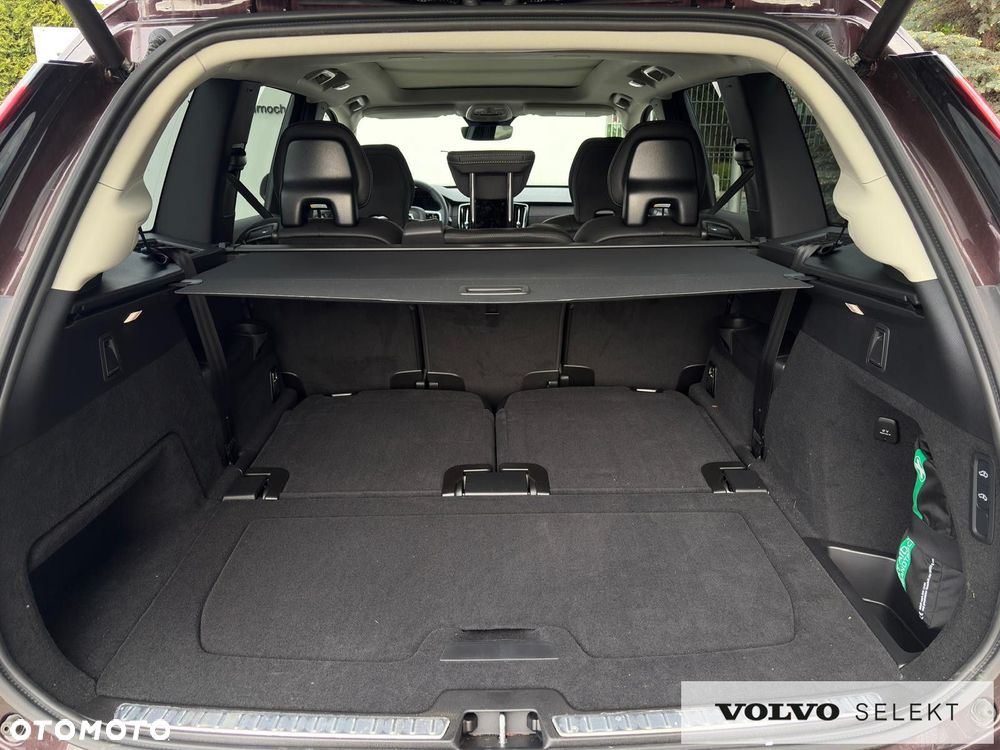 Volvo XC 90 - 11