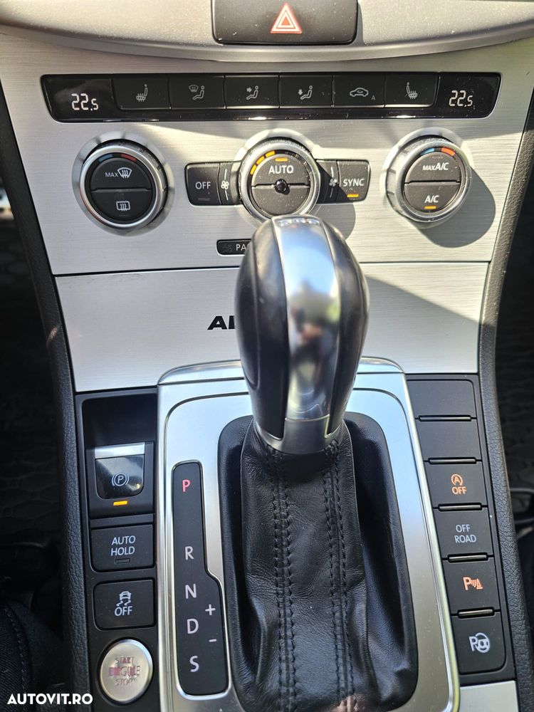 Volkswagen Passat Alltrack - 15