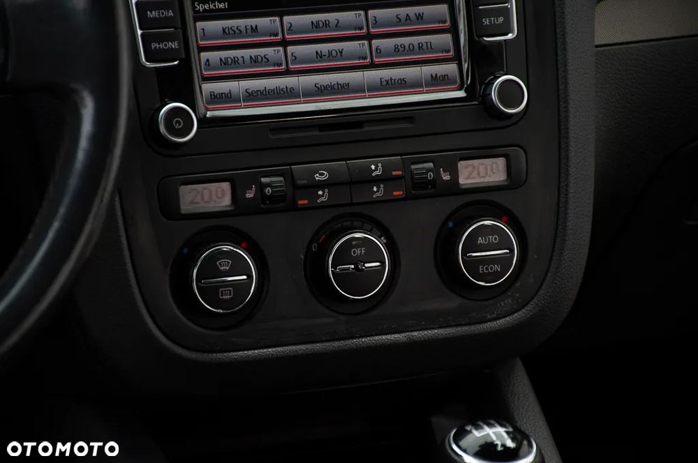 Volkswagen Golf 1.6 United - 32