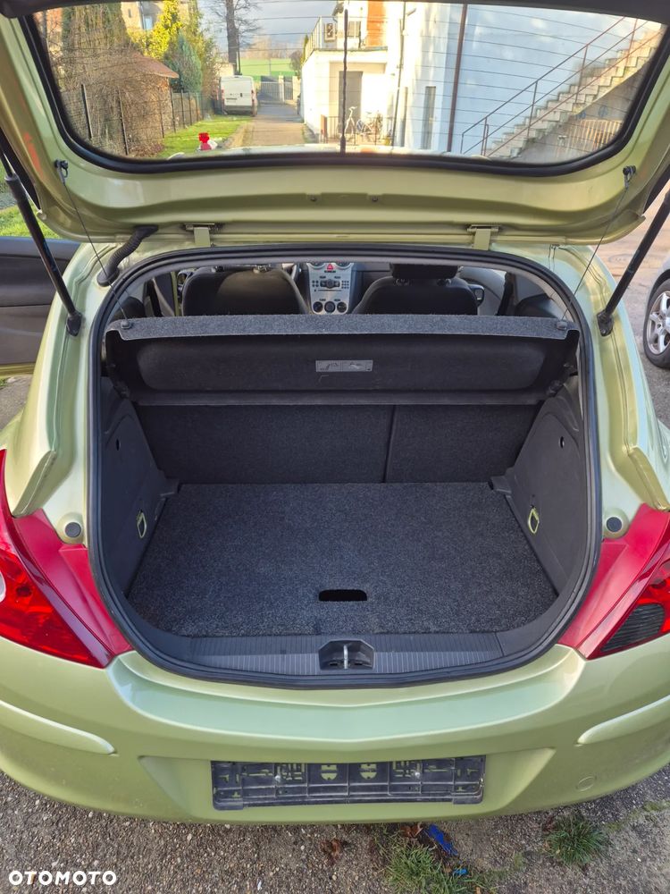 Opel Corsa - 12