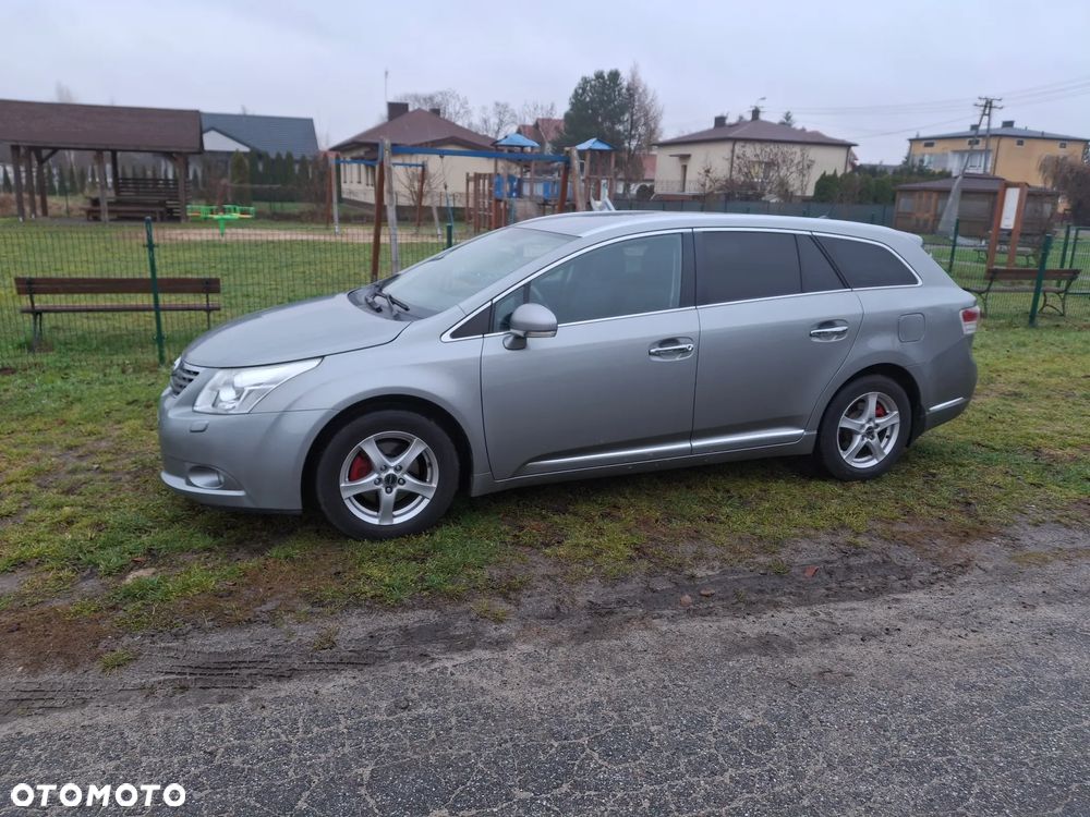 Toyota Avensis 2.0 D-4D - 4