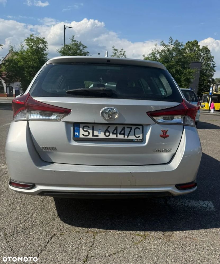 Toyota Auris 1.33 VVT-i Comfort - 6