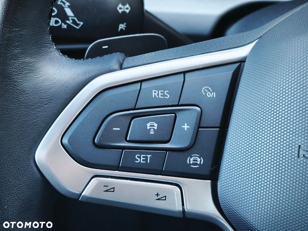 Volkswagen Golf Variant 2.0 TDI Life - 23