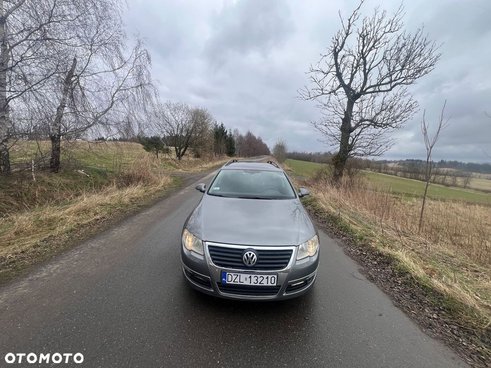 Volkswagen Passat 2.0 TDI Individual Chrom - 5