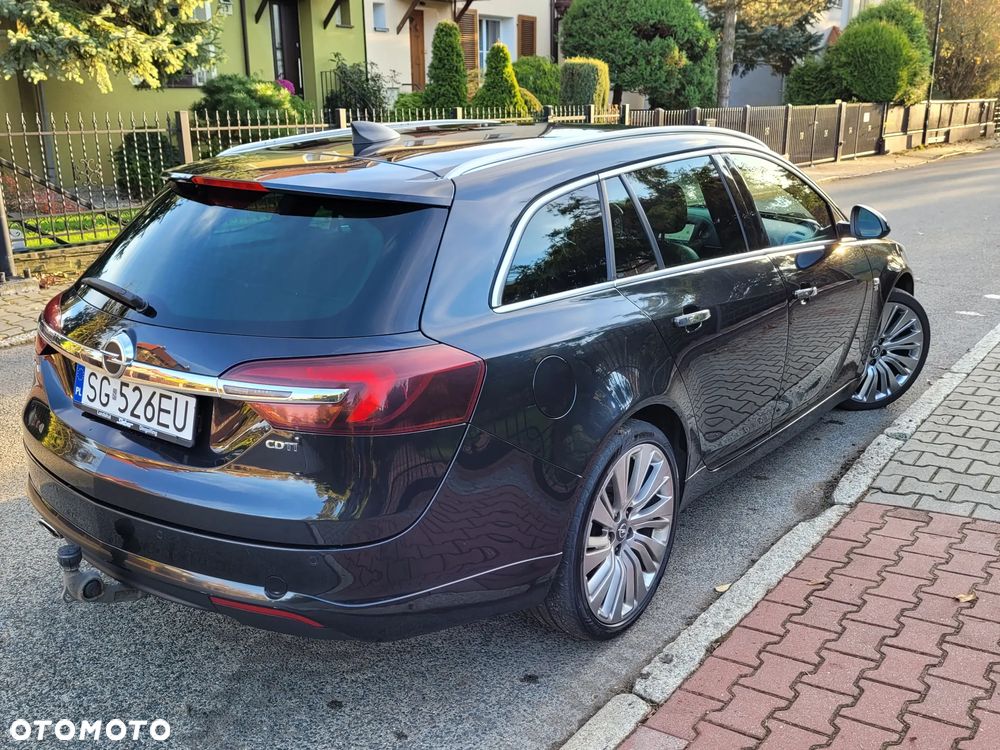 Opel Insignia Sports Tourer 2.0 Diesel Exclusive - 9