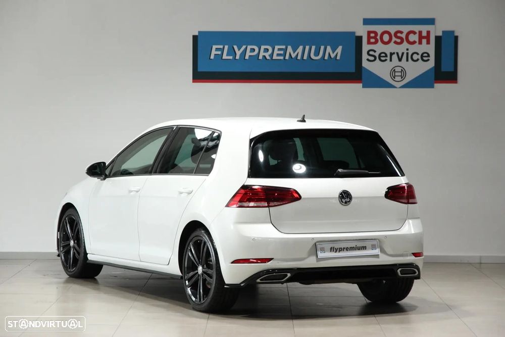 VW Golf 1.6 TDI R-Line DSG - 23